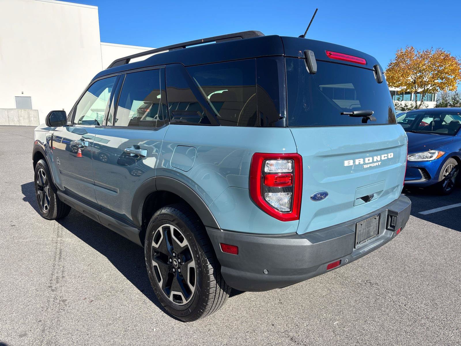 Used 2021 Ford Bronco Sport Outer Banks w/ Outer Banks Package (96D) AWD/4WD image 3