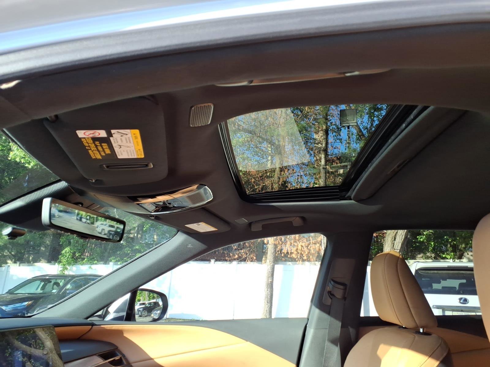 Certified 2024 Lexus RX 350 Premium Plus w/ Convenience Package AWD/4WD image 11