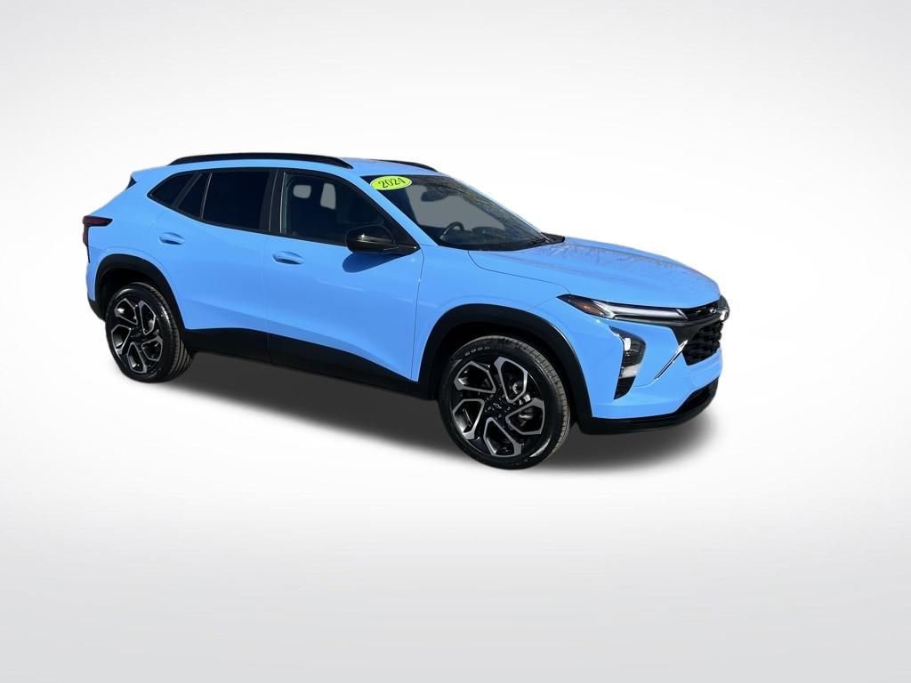 Used 2024 Chevrolet Trax RS w/ Driver Confidence Package image 8