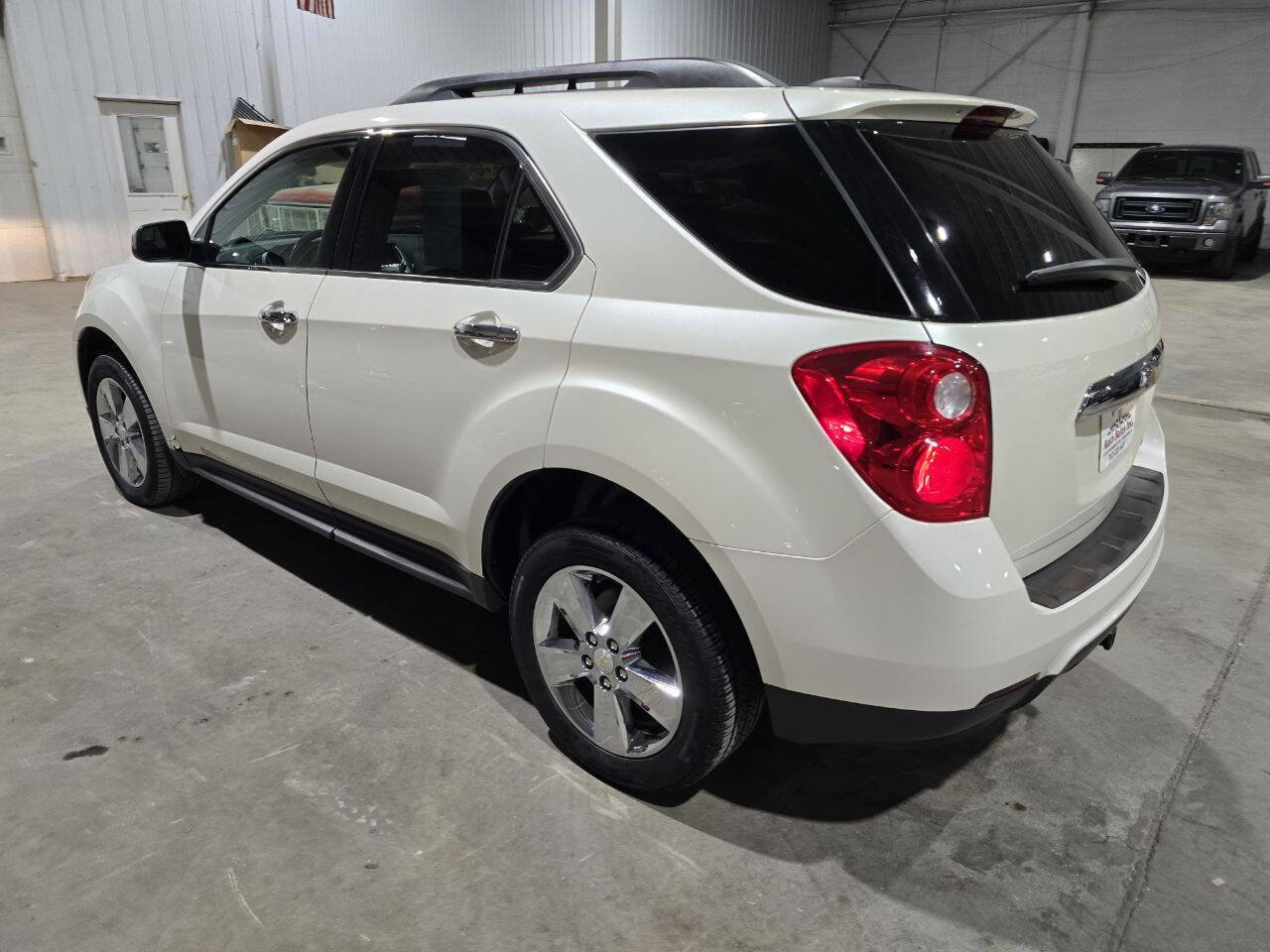 Used 2015 Chevrolet Equinox LT image 8