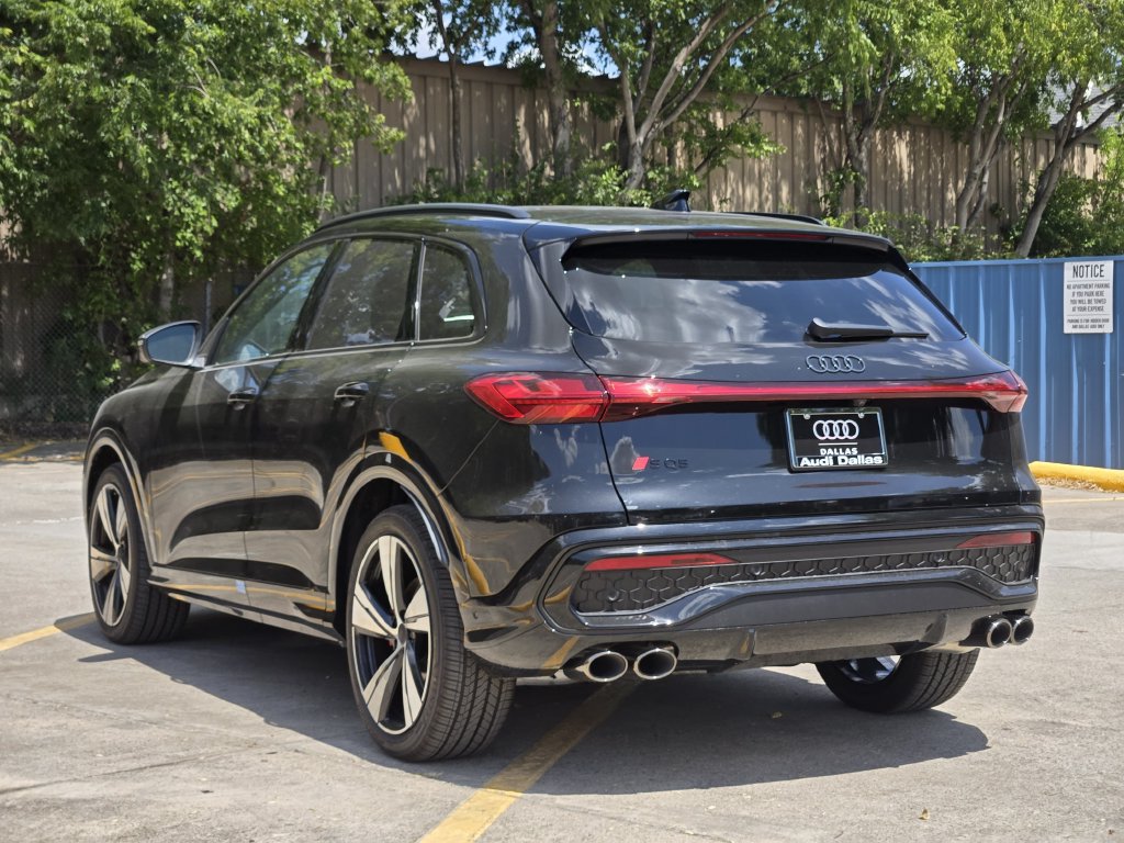 New 2026 Audi SQ5 Prestige AWD/4WD image 11