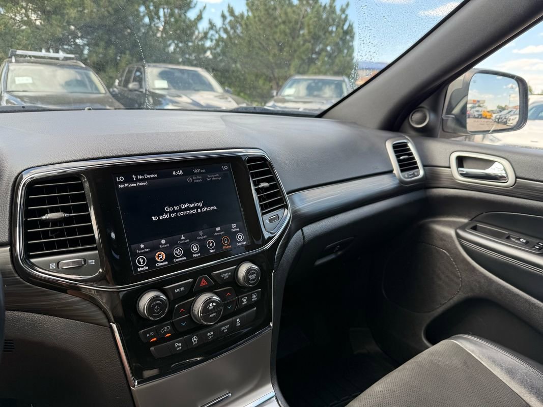 Used 2021 Jeep Grand Cherokee Laredo X image 30