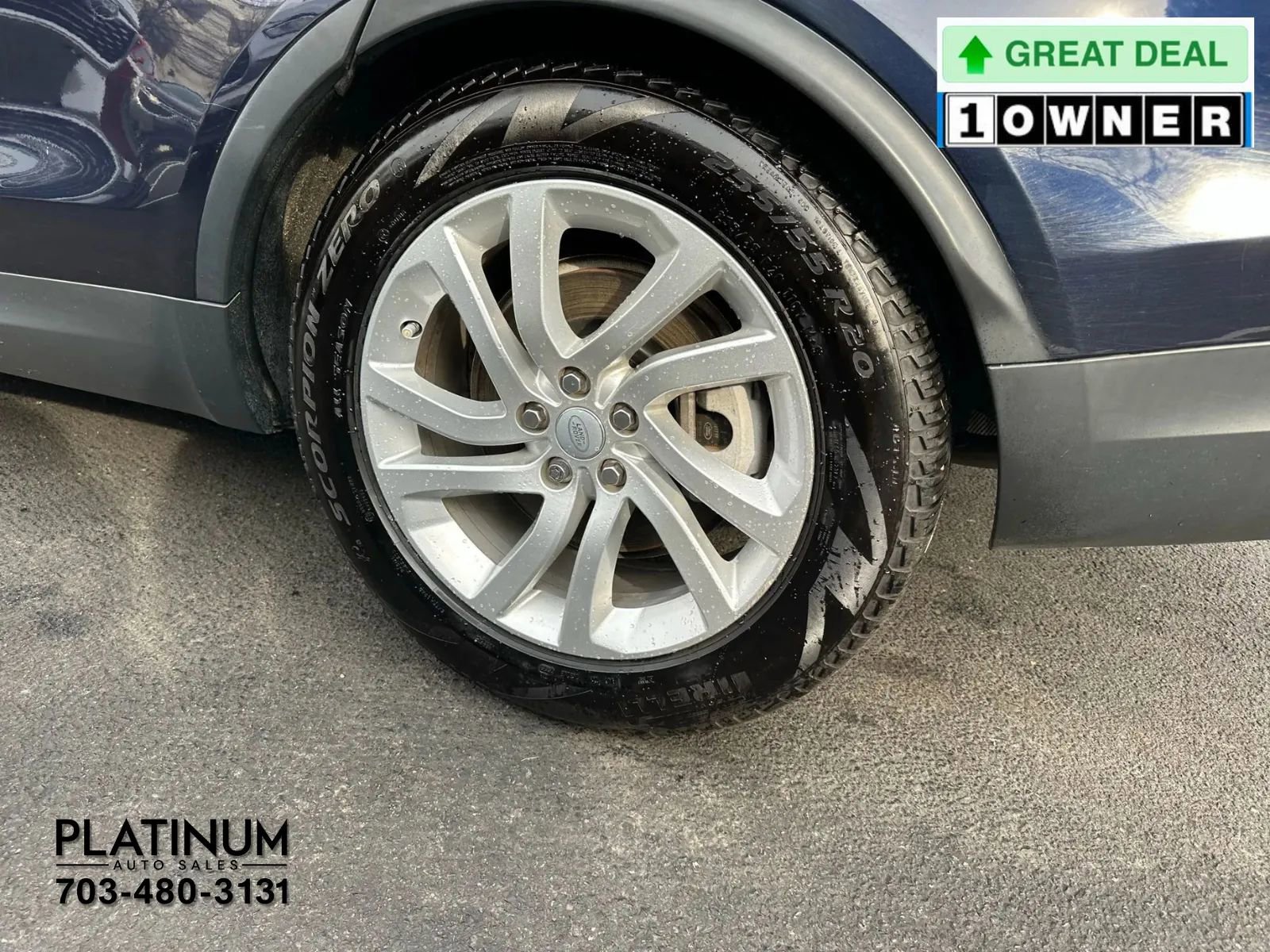 Used 2020 Land Rover Discovery HSE image 23