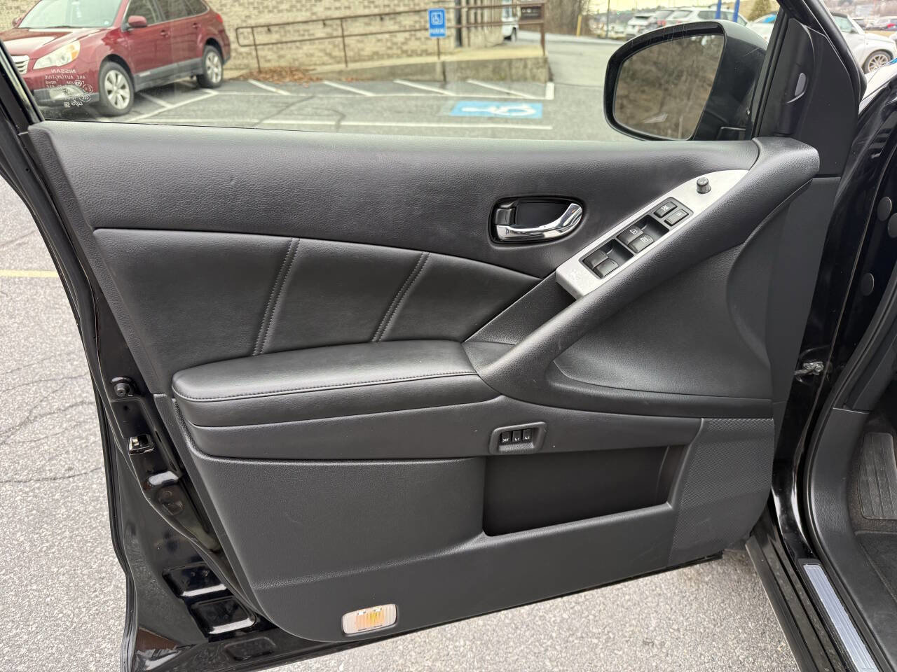 Used 2014 Nissan Murano SL w/ Navigation Package image 10