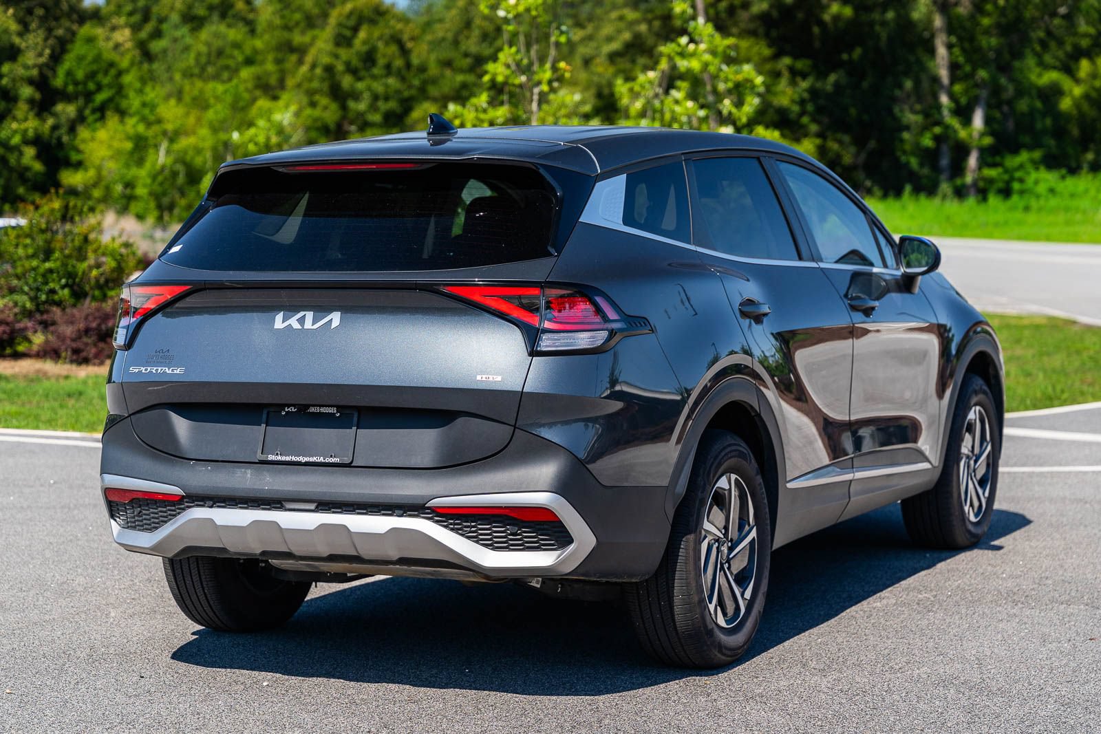 Used 2025 Kia Sportage LX AWD/4WD image 7