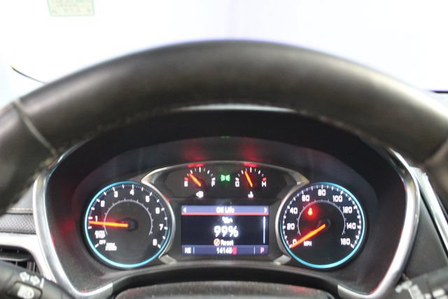 Used 2023 Chevrolet Equinox Premier AWD/4WD image 18