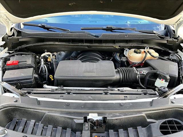 Used 2023 Chevrolet Suburban Premier AWD/4WD image 11