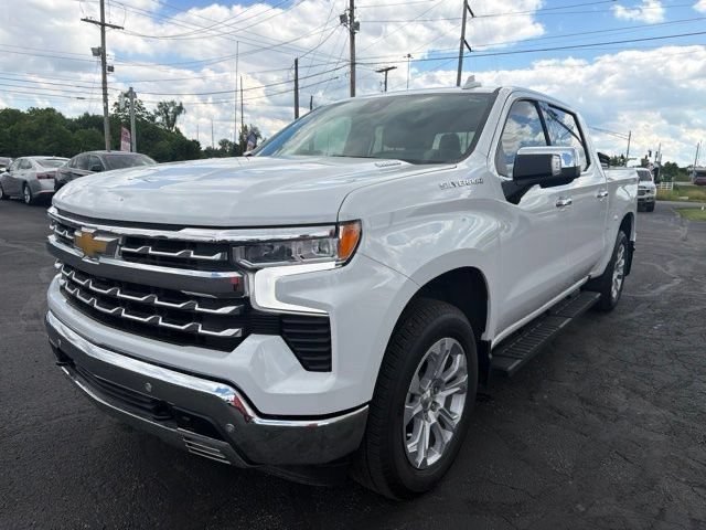 Used 2025 Chevrolet Silverado 1500 LTZ w/ Technology Package AWD/4WD image 2