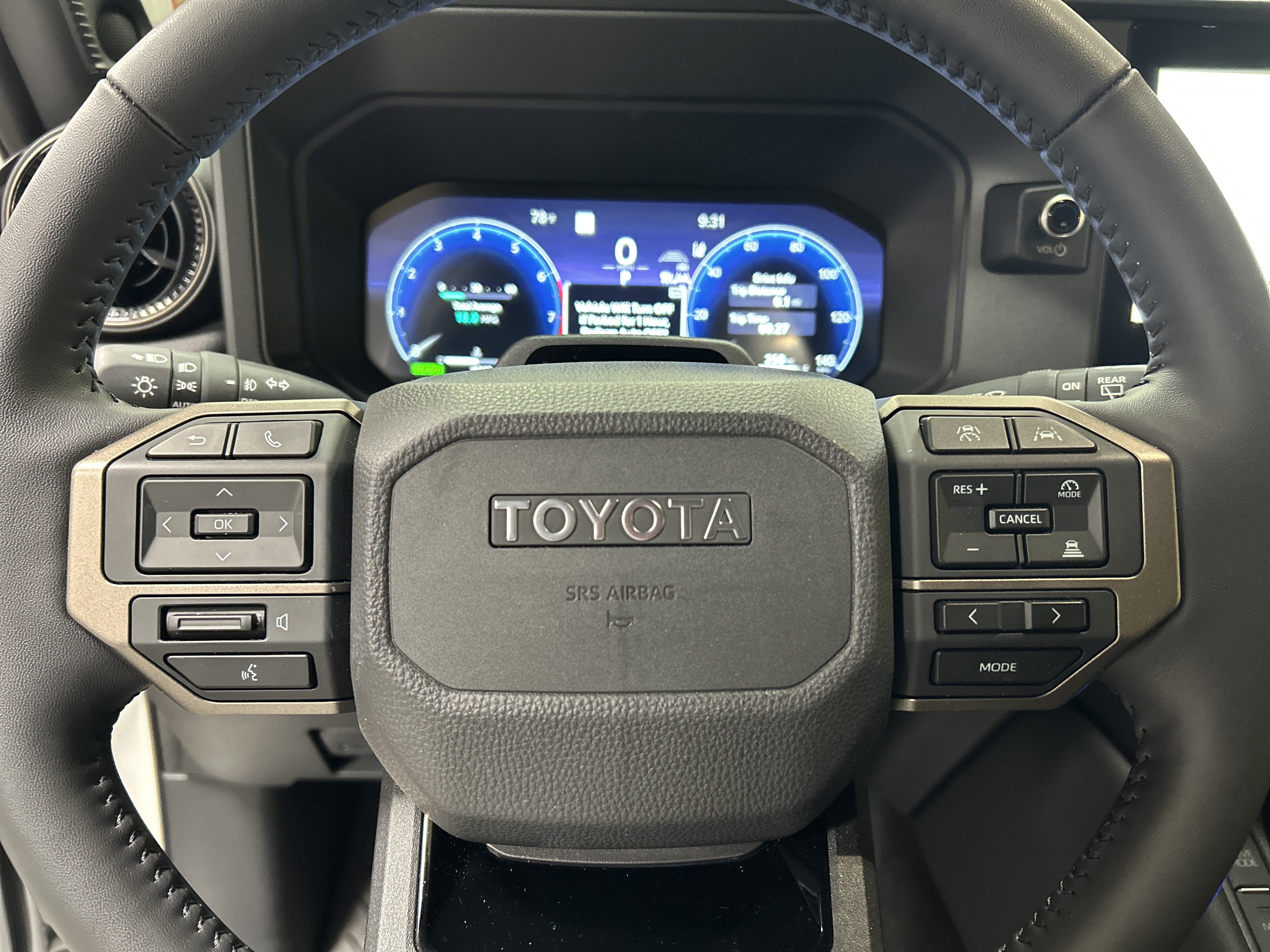 Used 2025 Toyota Land Cruiser AWD/4WD image 18