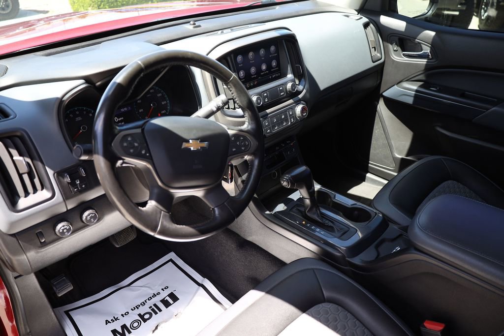 Used 2019 Chevrolet Colorado Z71 AWD/4WD image 12