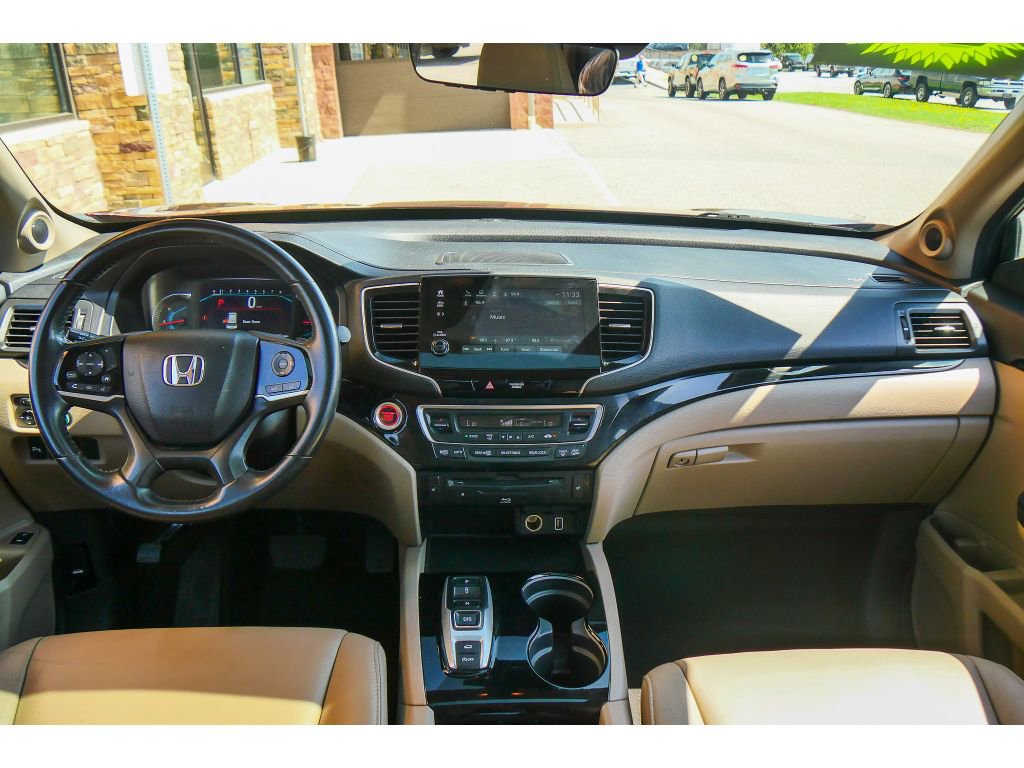 Used 2022 Honda Pilot Touring image 13