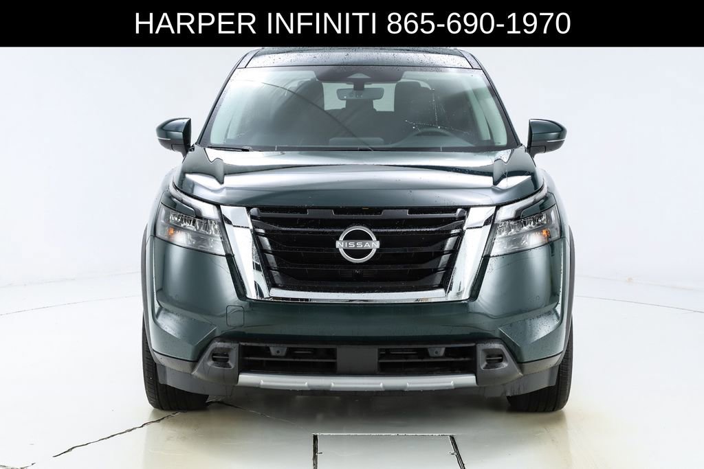 Used 2025 Nissan Pathfinder SL image 17