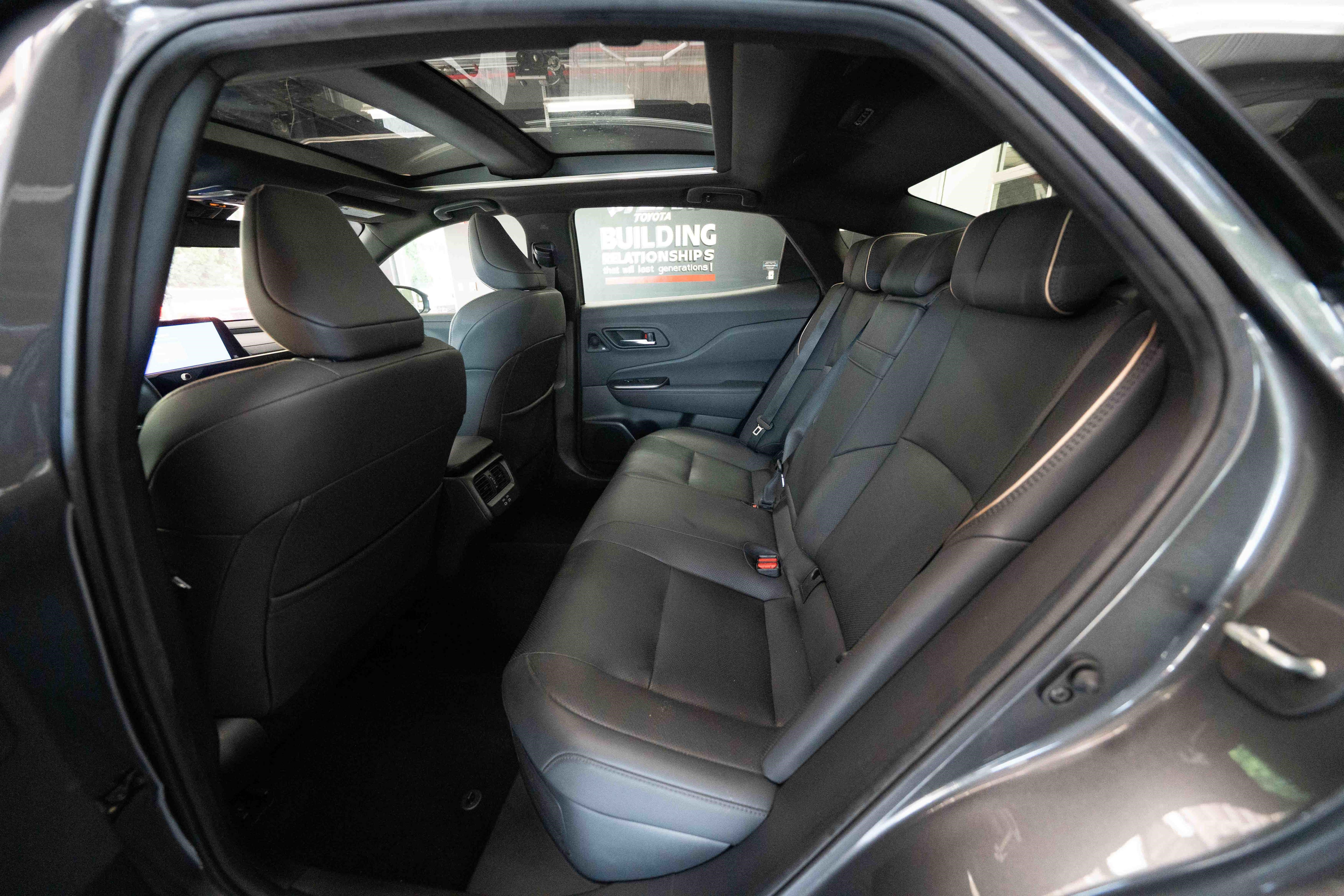 Used 2023 Toyota Crown AWD/4WD image 23