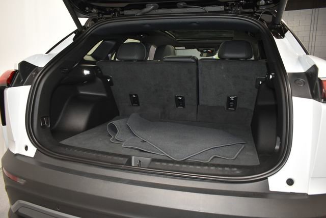 Certified 2025 Chevrolet Blazer EV LT AWD/4WD image 35