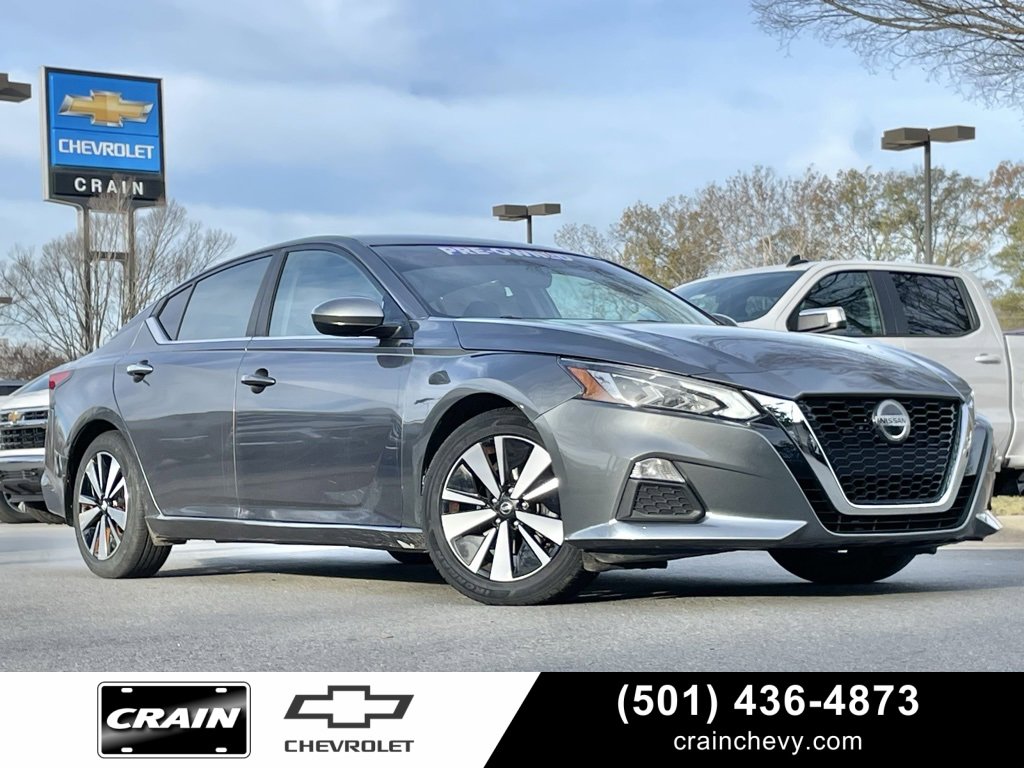 Used 2022 Nissan Altima 2.5 SV image 1