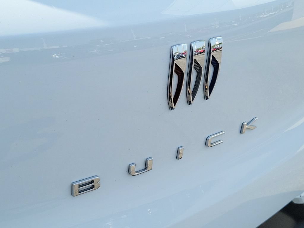 Used 2025 Buick Encore GX Preferred FWD image 29
