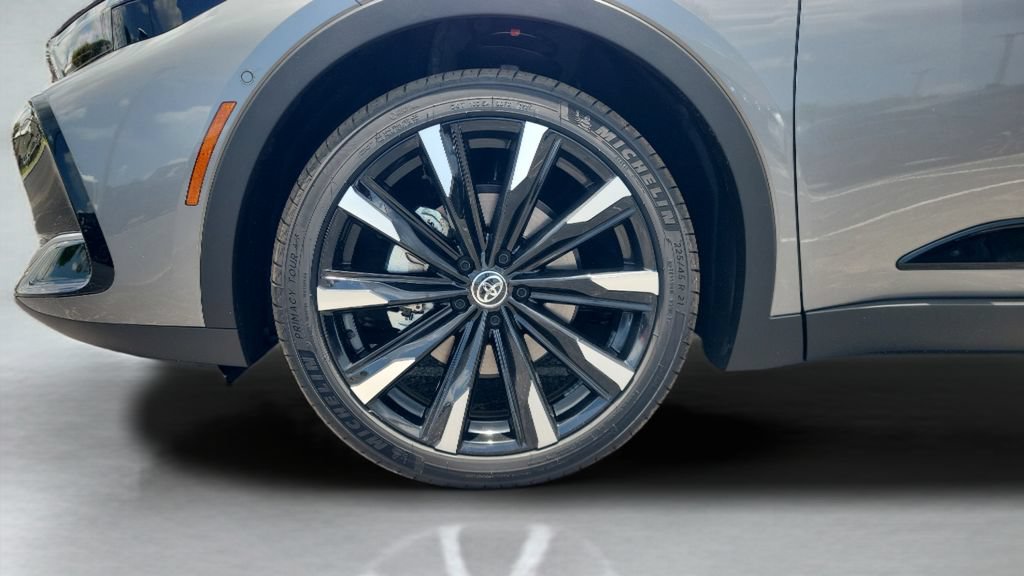 New 2026 Toyota Crown Platinum AWD/4WD image 27