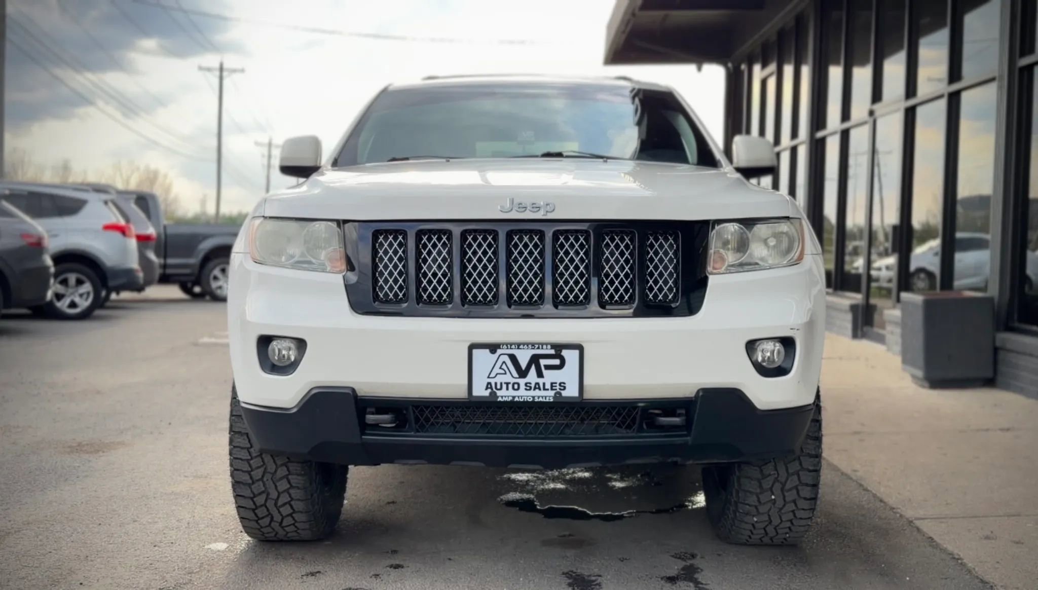 Used 2011 Jeep Grand Cherokee Laredo w/ All Weather Capability Group image 5