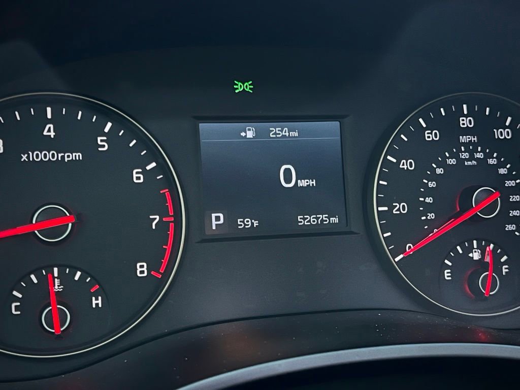 Used 2017 Kia Cadenza Premium w/ Luxury Package image 43