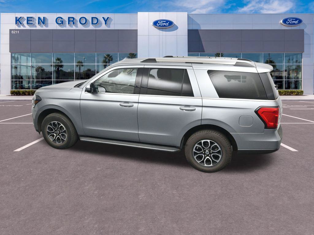 Used 2023 Ford Expedition XLT RWD image 16