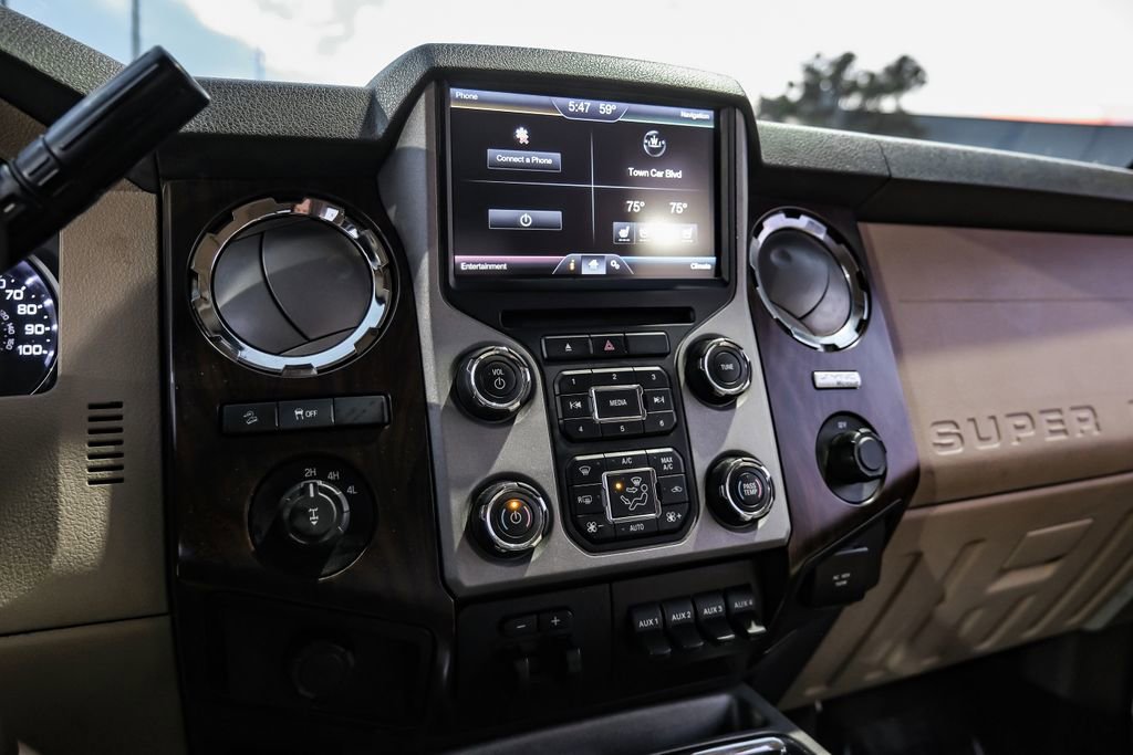 Used 2013 Ford F350 Lariat w/ Lariat Ultimate Pkg image 26