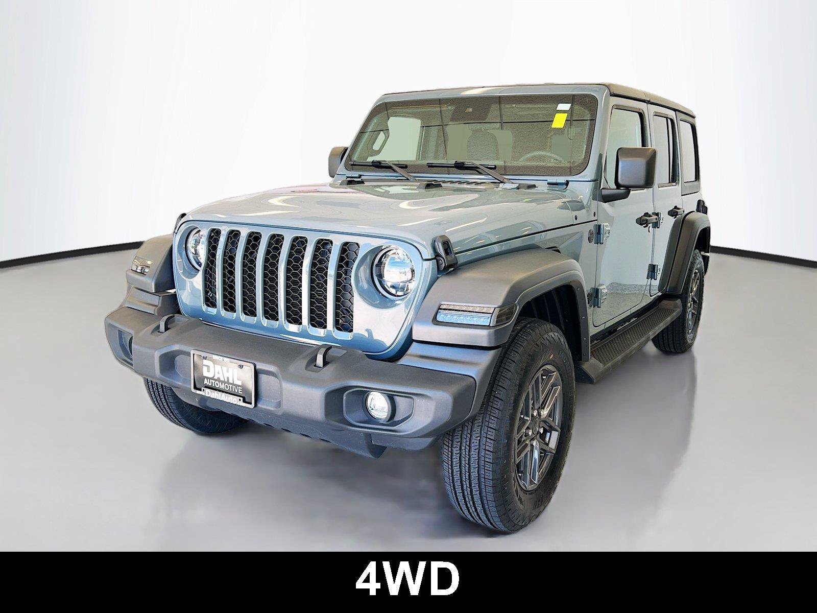 Used 2024 Jeep Wrangler Unlimited Sport AWD/4WD image 4