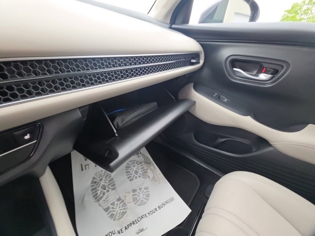 Certified 2026 Honda HR-V EX-L image 22