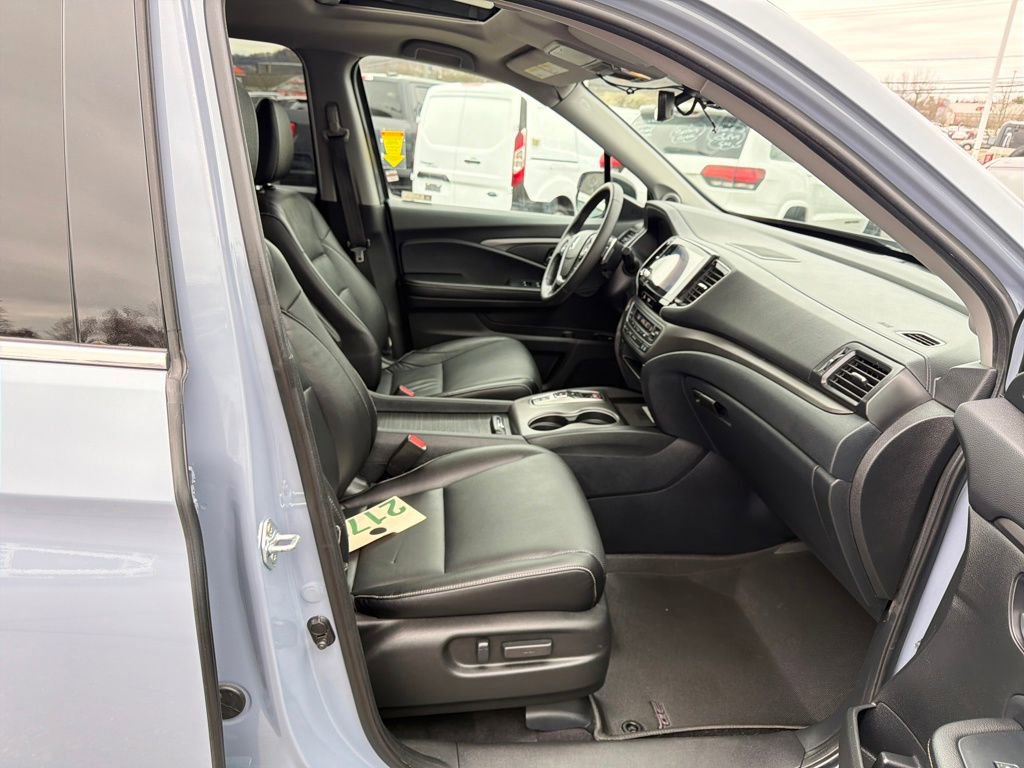 Used 2023 Honda Ridgeline RTL-E image 41
