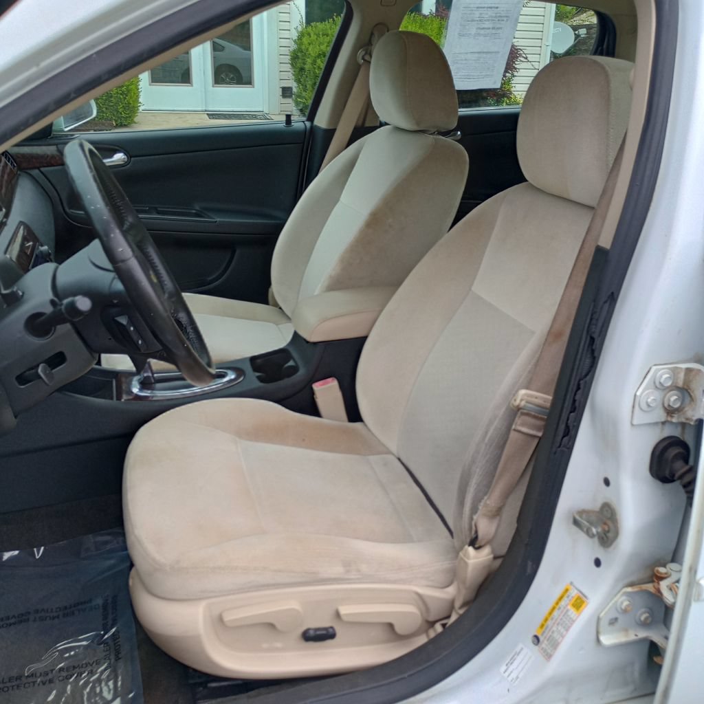 Used 2014 Chevrolet Impala Limited LS FWD image 14