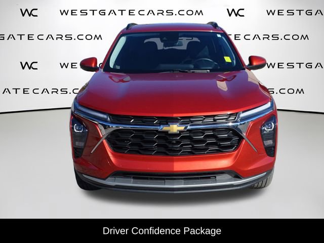 Used 2024 Chevrolet Trax LT w/ Driver Confidence Package image 5