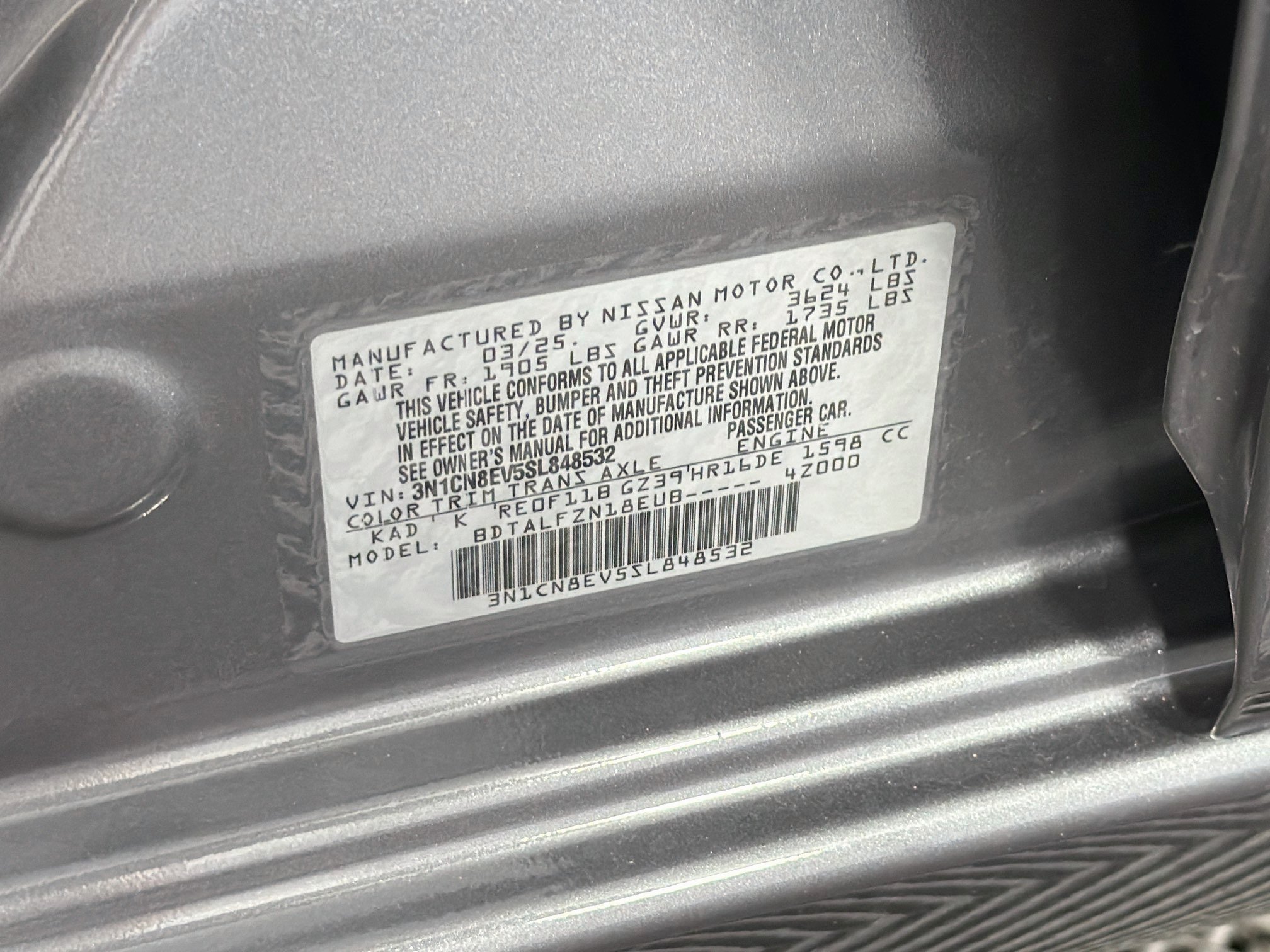 Used 2025 Nissan Versa SV FWD image 12