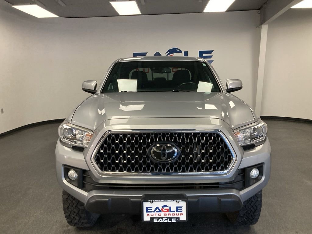 Used 2019 Toyota Tacoma TRD Off-Road AWD/4WD image 3