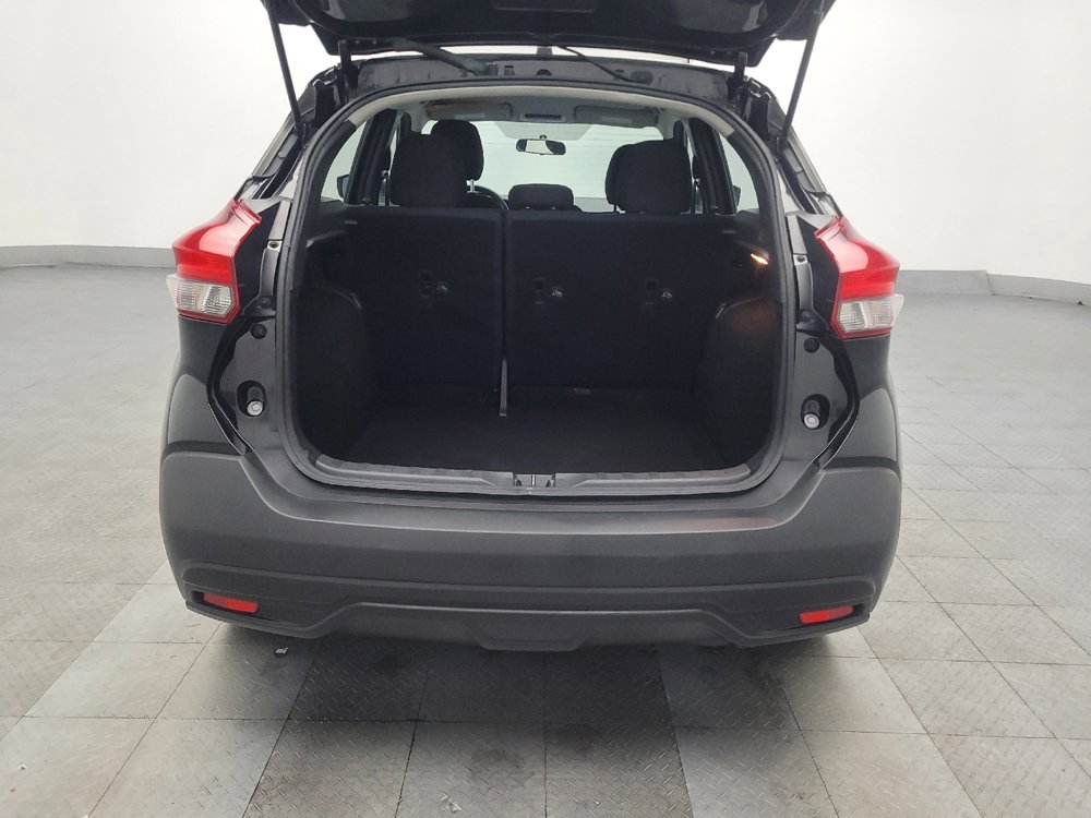 Used 2019 Nissan Kicks S image 29