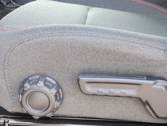 Used 2024 Jeep Wrangler Unlimited Rubicon w/ XTREMEE 35" Tire Package image 16