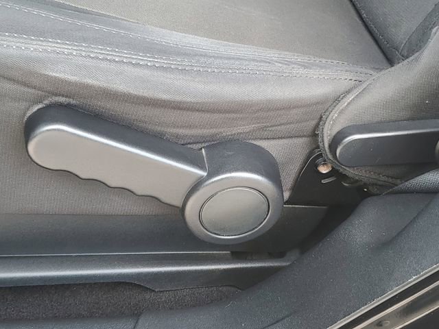 Used 2018 Jeep Wrangler Sport image 23