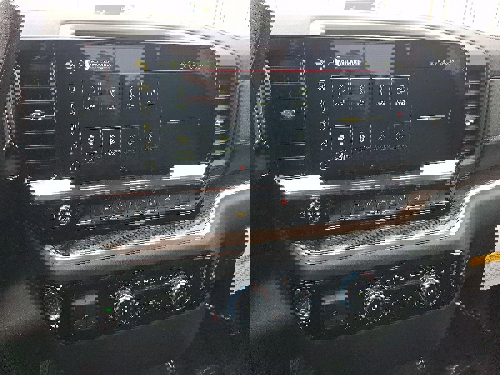 New 2026 GMC Sierra 1500 Elevation image 9