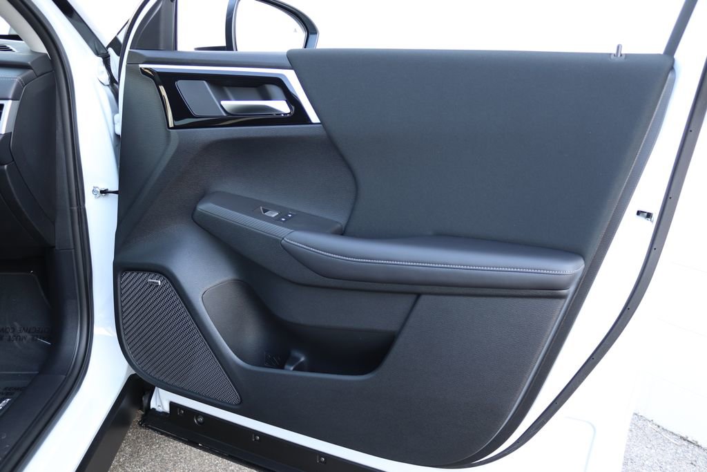 New 2026 Mitsubishi Outlander ES image 34