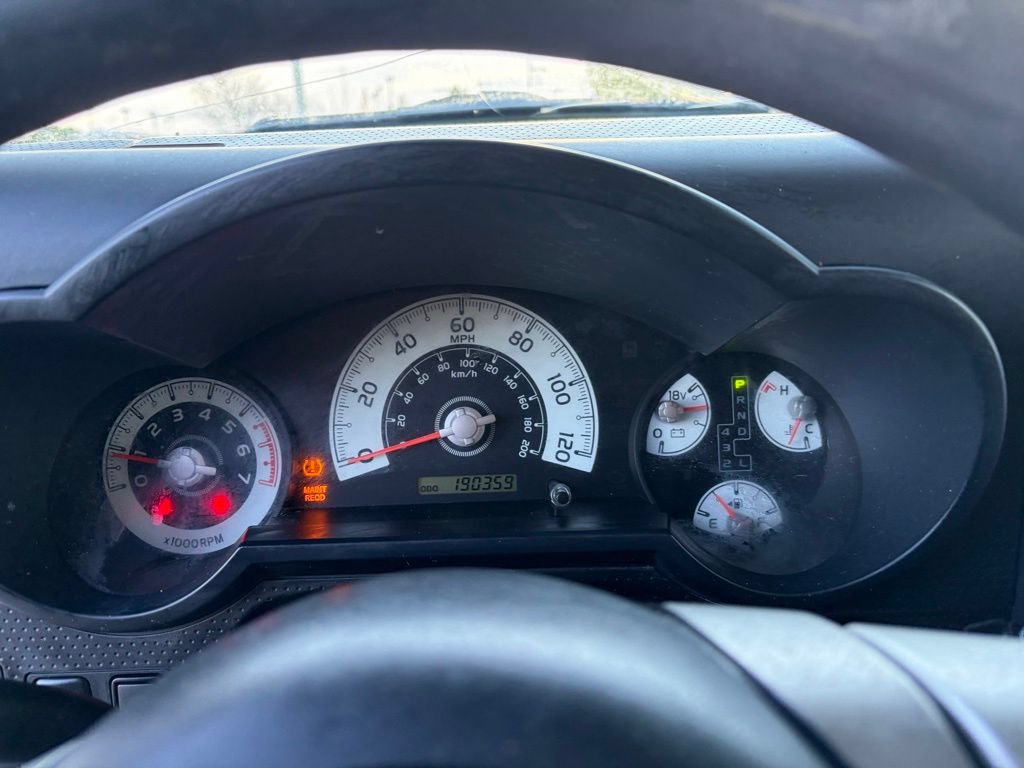 Used 2012 Toyota FJ Cruiser 4WD w/ Convenience Pkg image 29