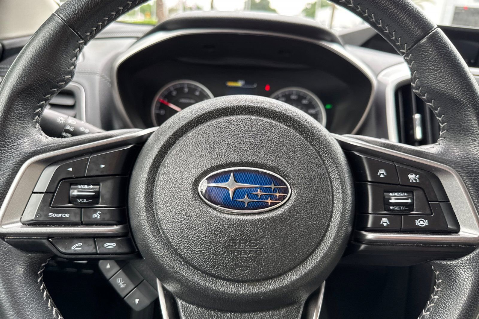 Used 2022 Subaru Ascent Premium w/ Convenience Package AWD/4WD image 26