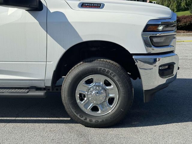 New 2025 RAM 3500 Tradesman image 9