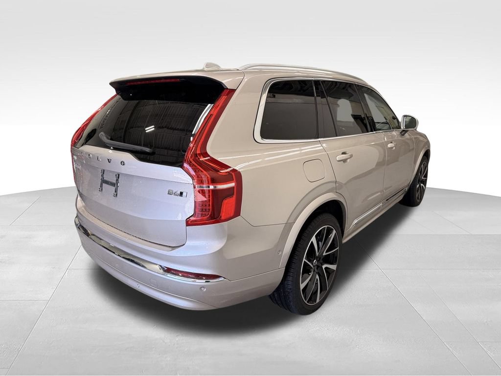 Used 2023 Volvo XC90 B6 Plus AWD/4WD image 6