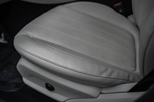 Certified 2023 Mercedes-Benz E 350 4MATIC Sedan w/ Premium Package image 32