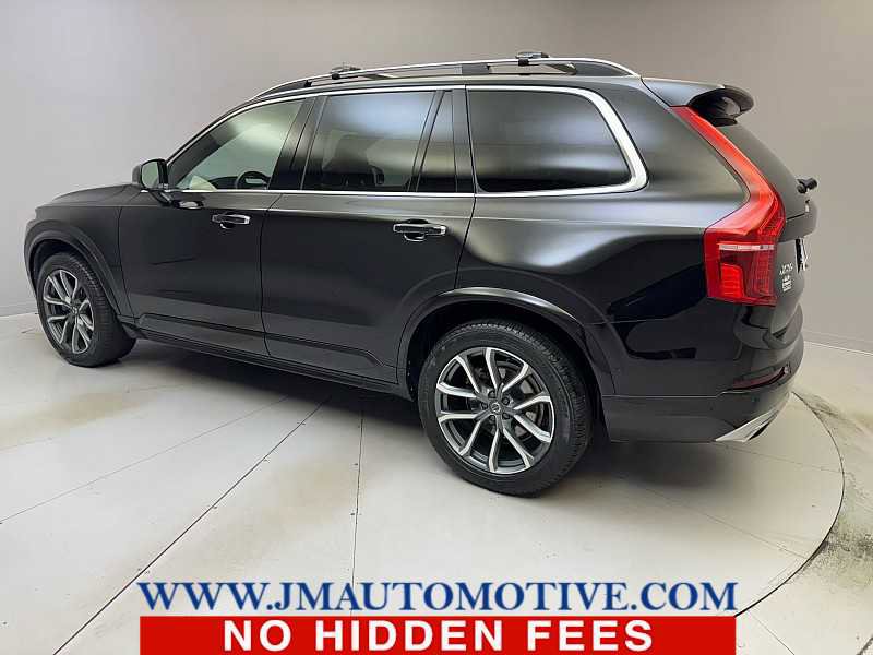 Used 2017 Volvo XC90 T6 Momentum w/ Vision Package image 3
