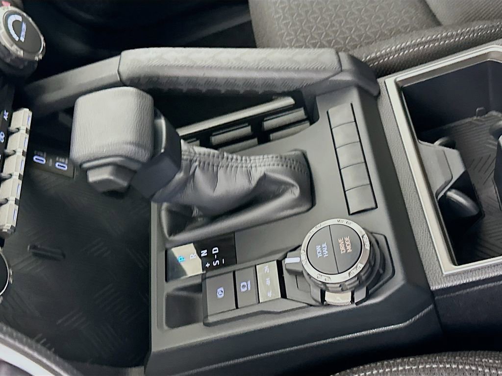 Certified 2025 Toyota 4Runner SR5 image 17