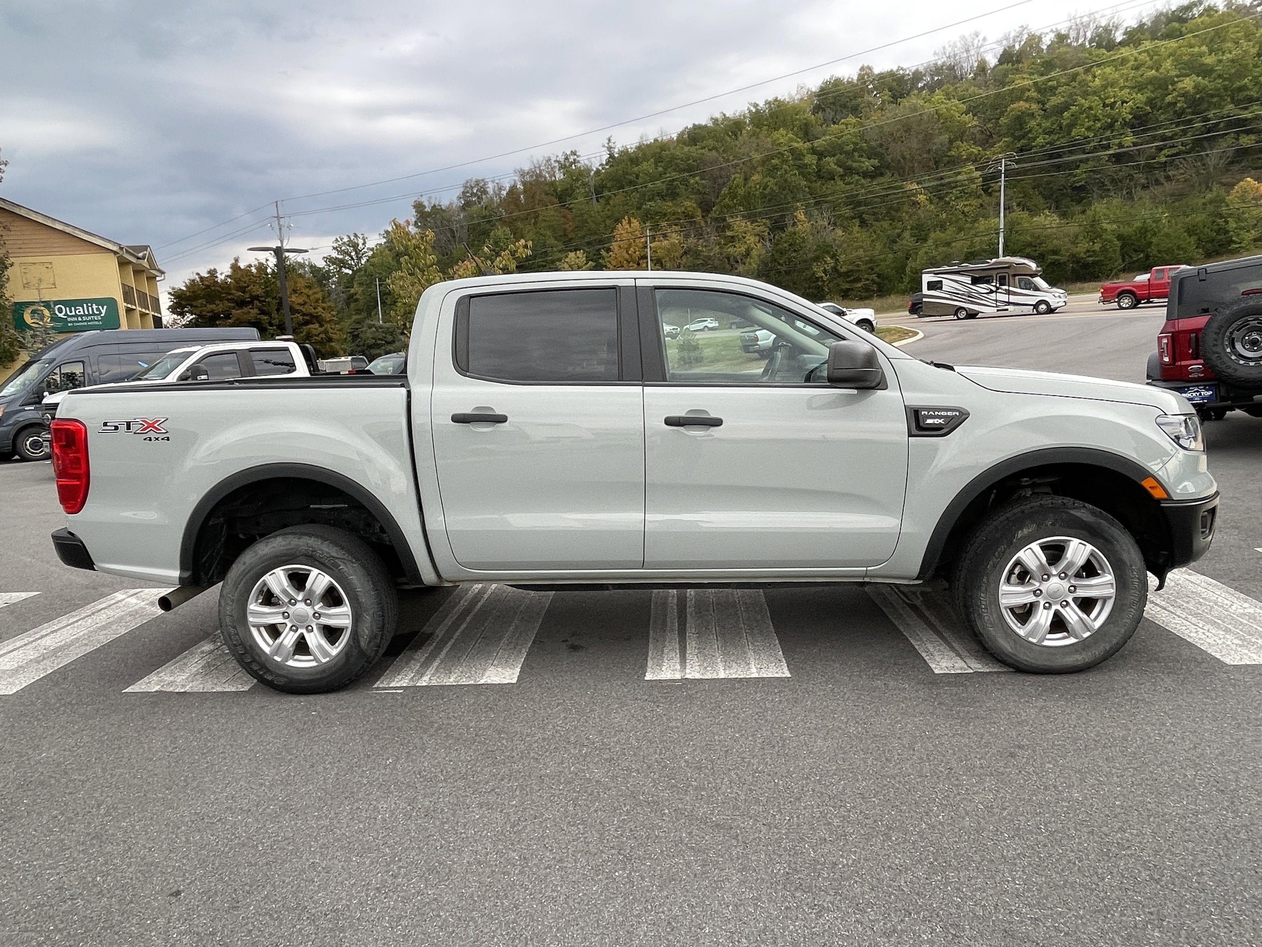 Used 2022 Ford Ranger XL w/ Equipment Group 101A High image 4