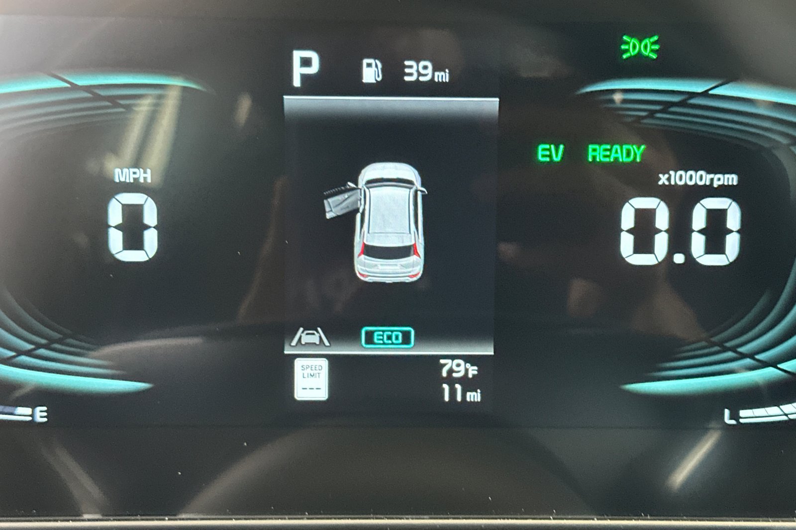 New 2026 Kia Niro EX FWD image 24