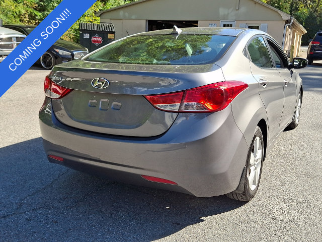 Used 2013 Hyundai Elantra GLS w/ Preferred Pkg FWD image 10