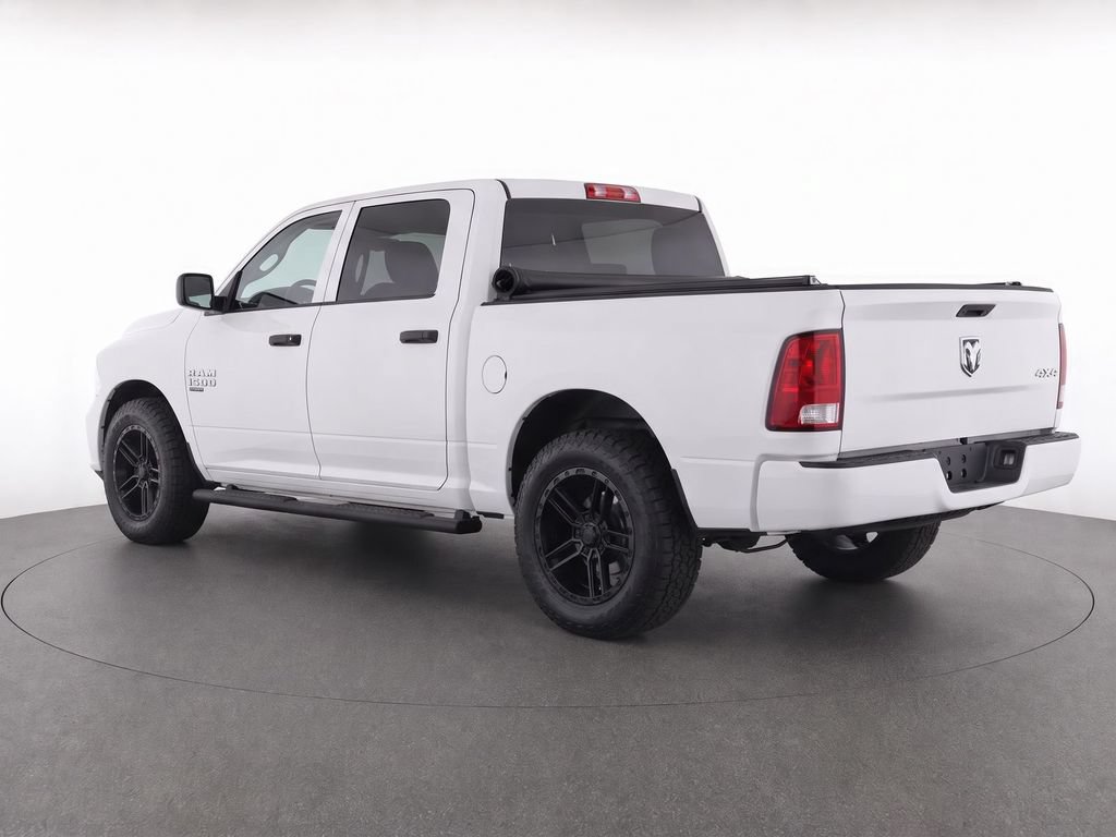 Used 2019 RAM 1500 Express w/ Express Value Package AWD/4WD image 3