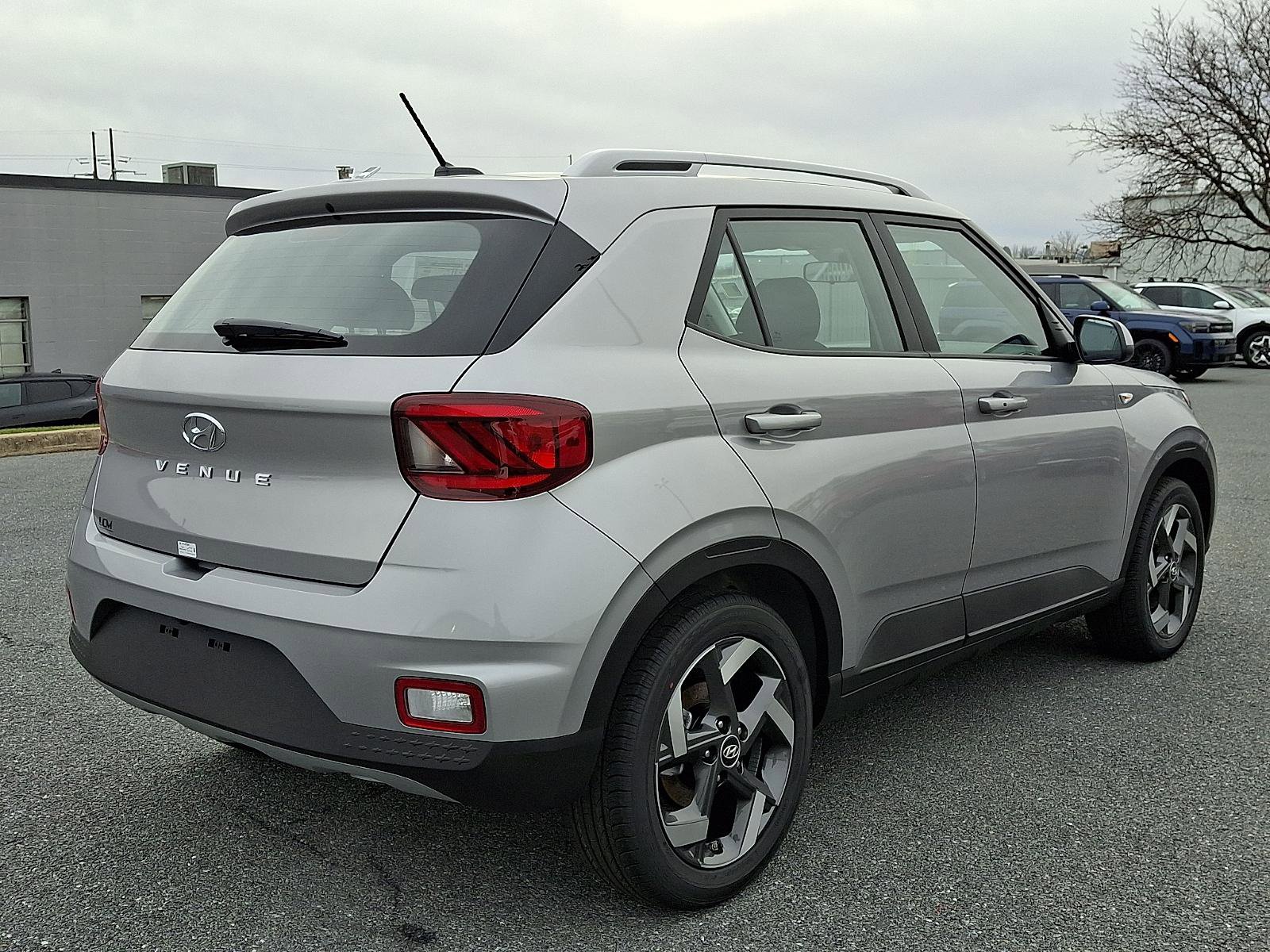 New 2026 Hyundai Venue SEL image 3