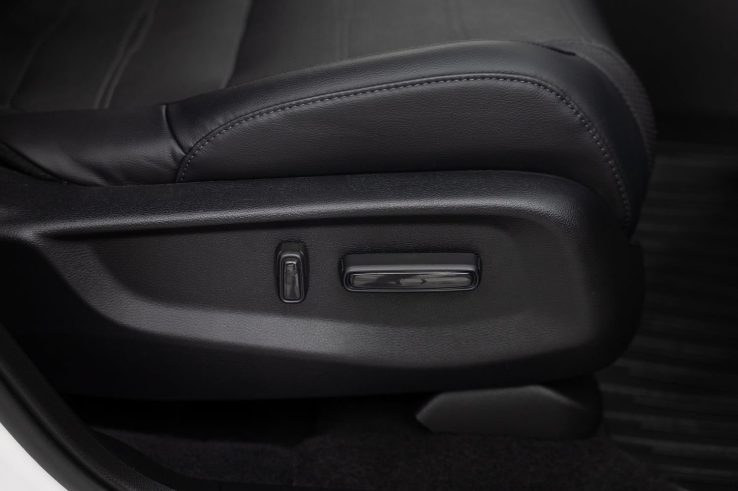 Used 2022 Honda CR-V EX-L image 30